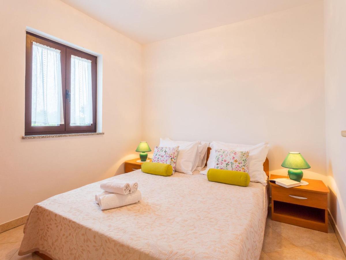 Apartment Tireli - Prc143 By Interhome Porec Bagian luar foto